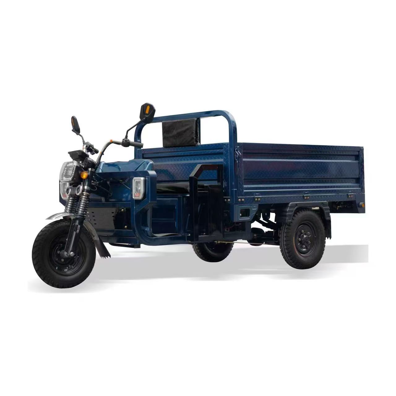 Low temperature resistant electric cargo tricycle with large cargo box, heavy duty three wheel transport vehicle customized for Russia cold climate wholesale