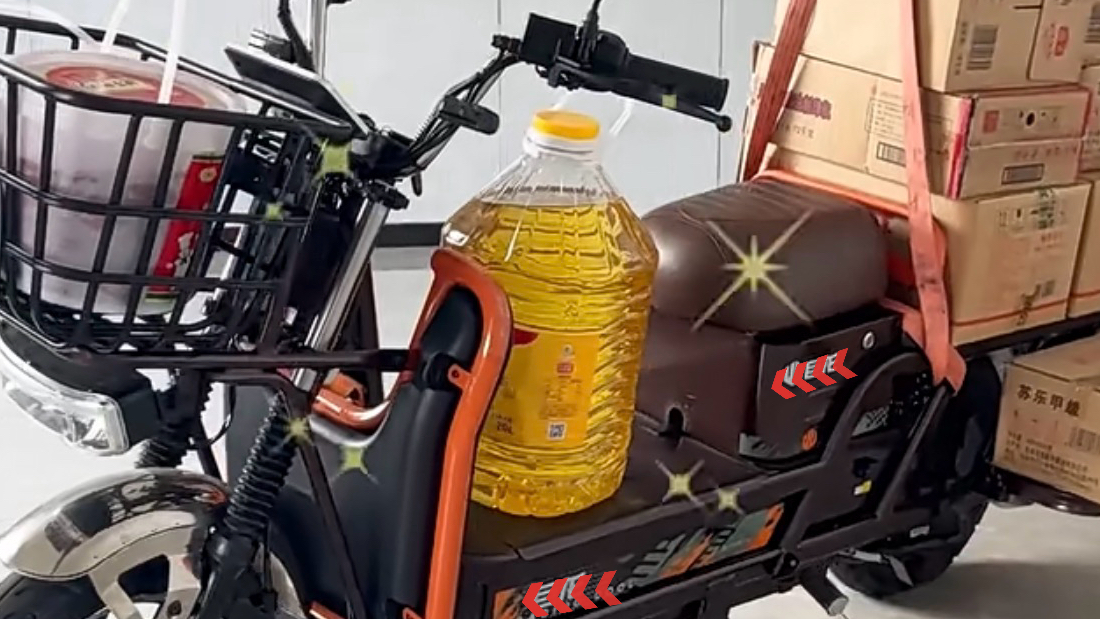 Heavy load commercial delivery electric scooter, large storage capacity two wheel electric vehicle for daily goods transport, suitable for small business wholesale export